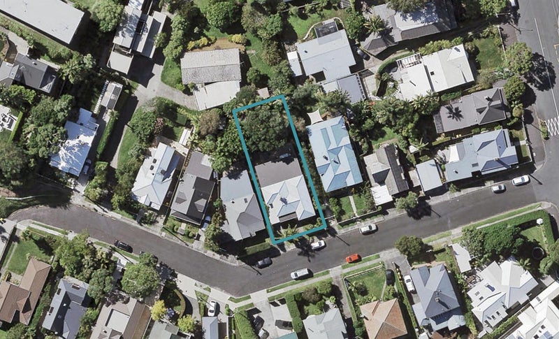 4 Beaconsfield Street, Devonport, Auckland - Carousel 1