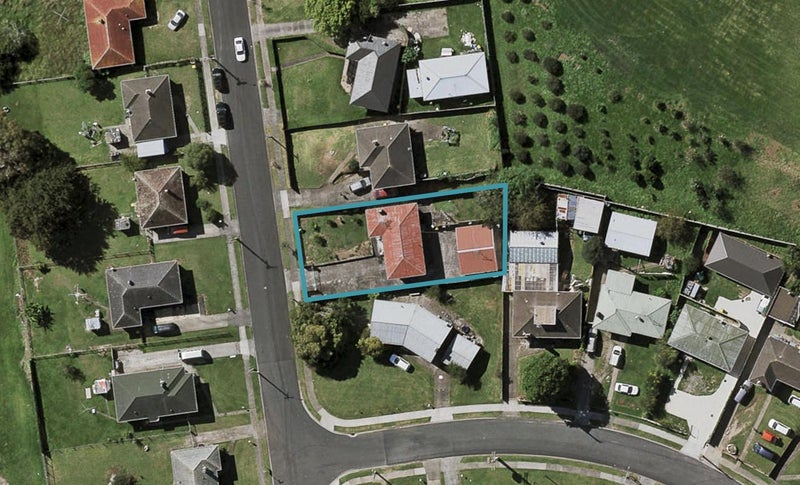 32 Hannah Road, Otara, Auckland - Carousel 1
