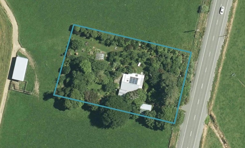 6631 State Highway 6, Rai Valley - Carousel 1