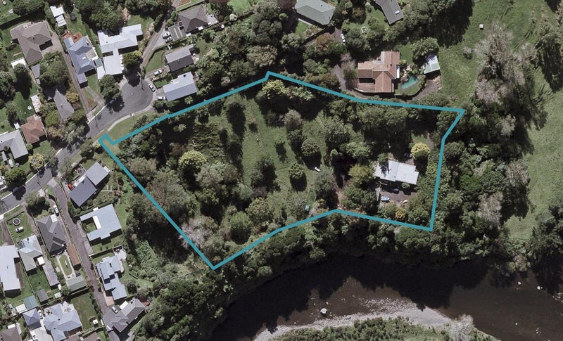 36A Turakina Street, Merrilands, New Plymouth - Carousel 1
