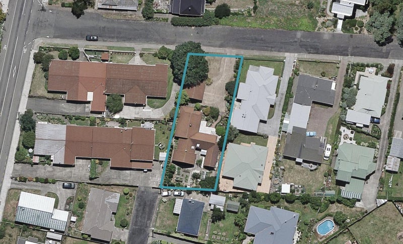 13 Bedford Terrace, Waipukurau, Waipukurau - Carousel 1