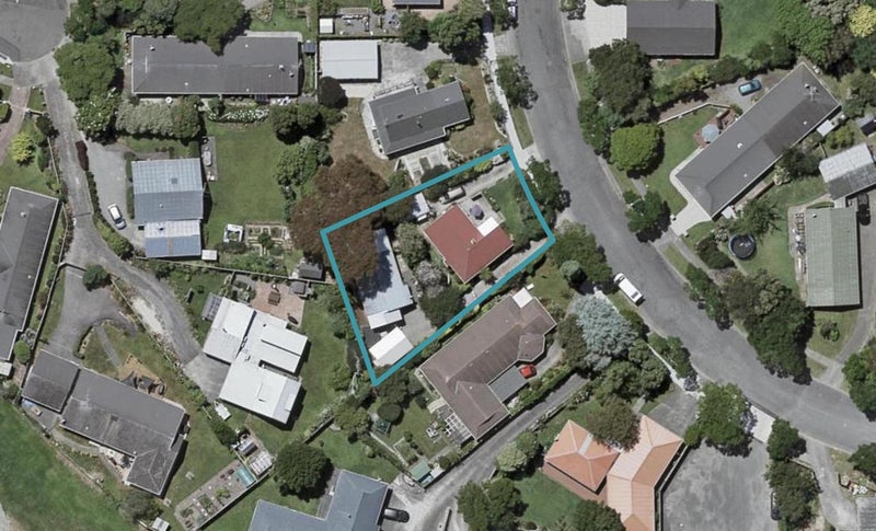 45 Nimmo Avenue West, Waikanae, Waikanae - Carousel 1