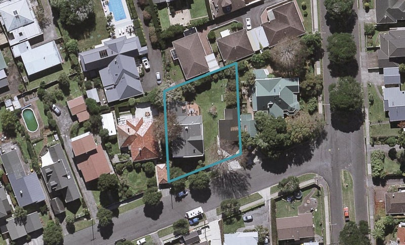21 George Street, Lower Vogeltown, New Plymouth - Carousel 1