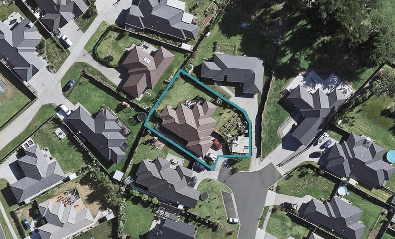 9 Vivien Place, Patumahoe, Pukekohe - Carousel 1