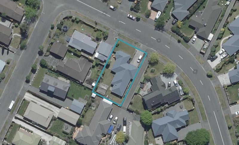 10 Broadhaven Avenue, Parklands, Christchurch - Carousel 1