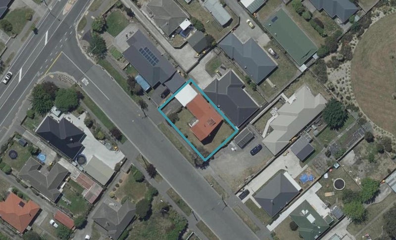 11 Shortland Street, Wainoni, Christchurch - Carousel 1