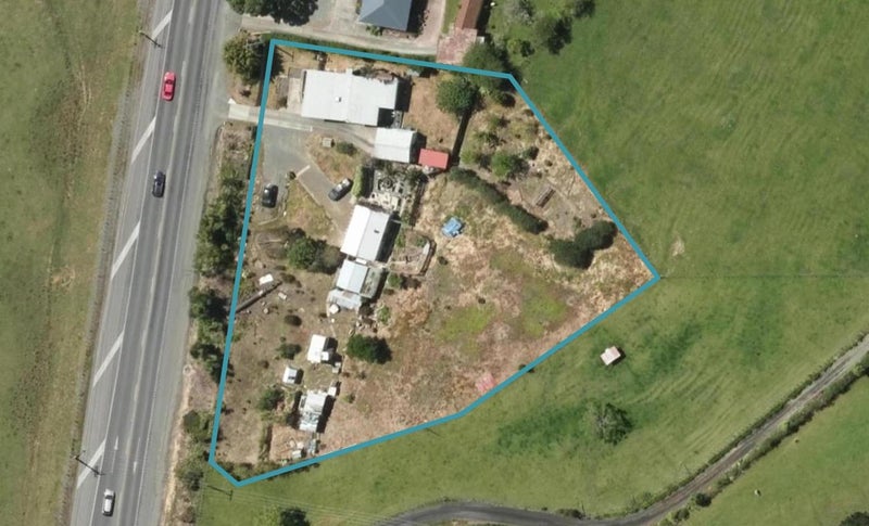 405 State Highway 1, Whangarei - Carousel 1