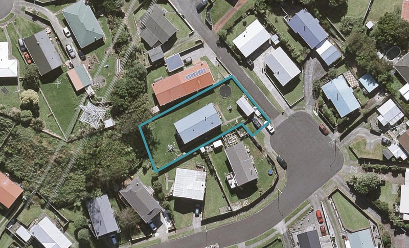 21 Tahurangi Place, Spotswood, New Plymouth - Carousel 1