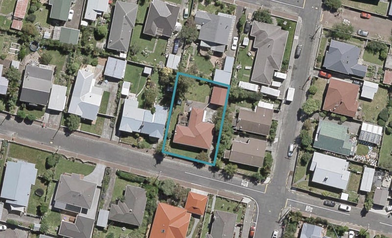 21 Montague Street, Alicetown, Lower Hutt - Carousel 1