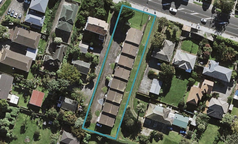 5/477 Mount Albert Road, Three Kings, Auckland - Carousel 1
