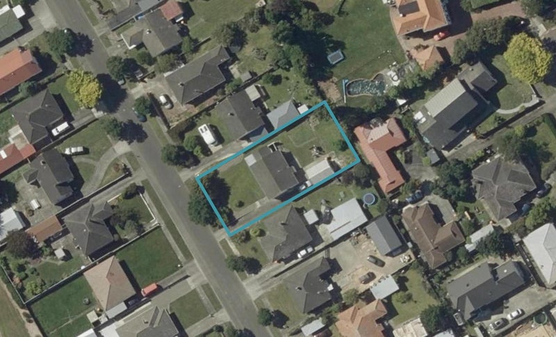 11 Ngarimu Street, Roslyn, Palmerston North - Carousel 1