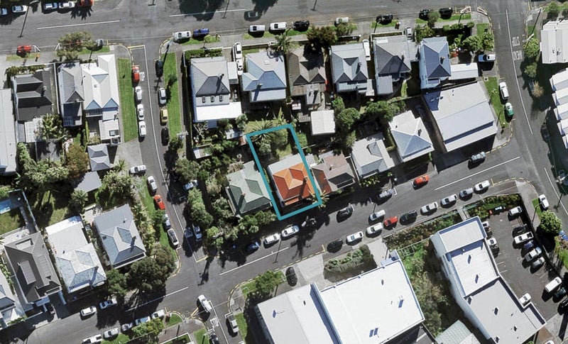 7 Murdoch Road, Grey Lynn, Auckland - Carousel 1