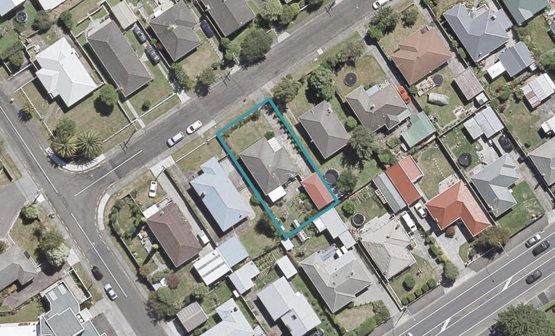 27 Courtenay Road, Heretaunga, Upper Hutt - Carousel 1