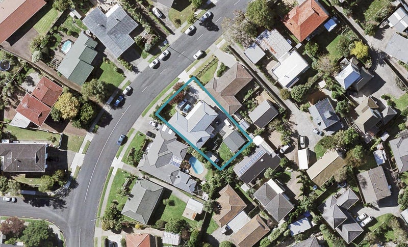 20 Priestley Drive, Bucklands Beach, Auckland - Carousel 1