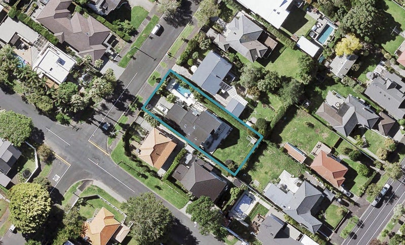 43 Kildare avenue, Glendowie, Auckland - Carousel 1
