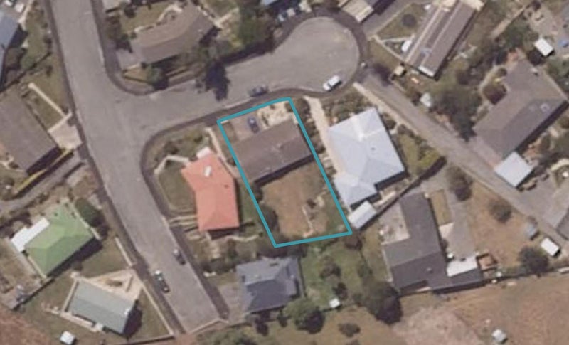 8 Brent Street, South Hill, Oamaru - Carousel 1