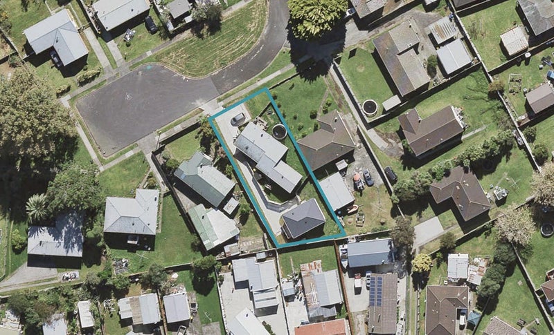 36 Forbury Place, Mangere, Auckland - Carousel 1
