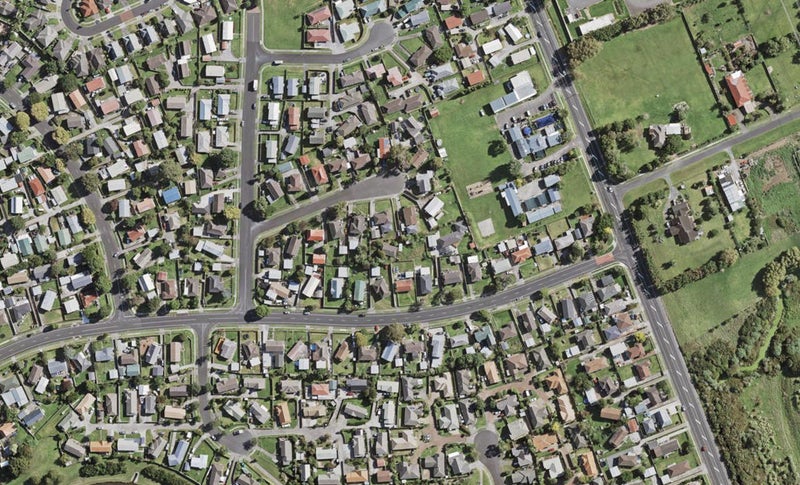 13 Massine Place, Randwick Park, Auckland - Carousel 1