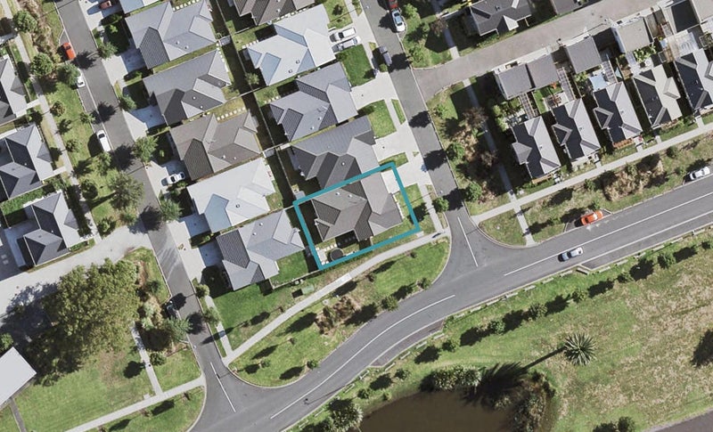 2 Popokatea Drive, Takanini, Auckland - Carousel 1