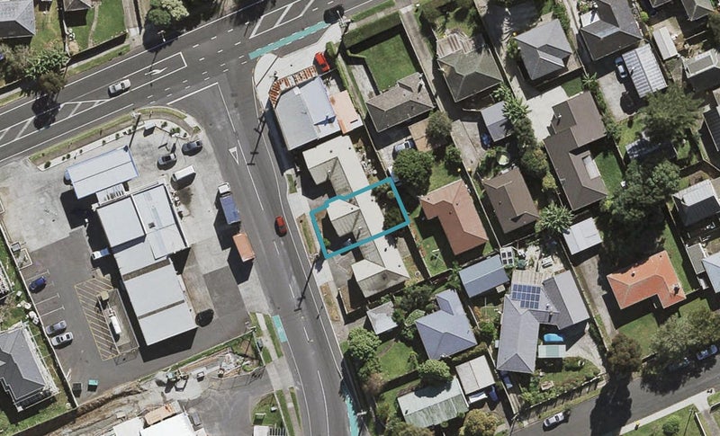 6 Noel Burnside Road, Wiri, Auckland - Carousel 1