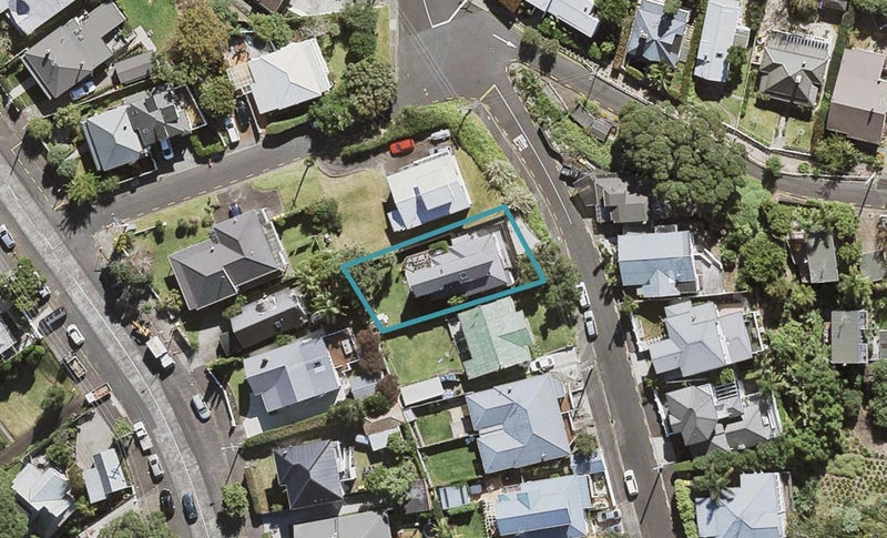 86 Princes Street, Northcote Point, Auckland - Carousel 1