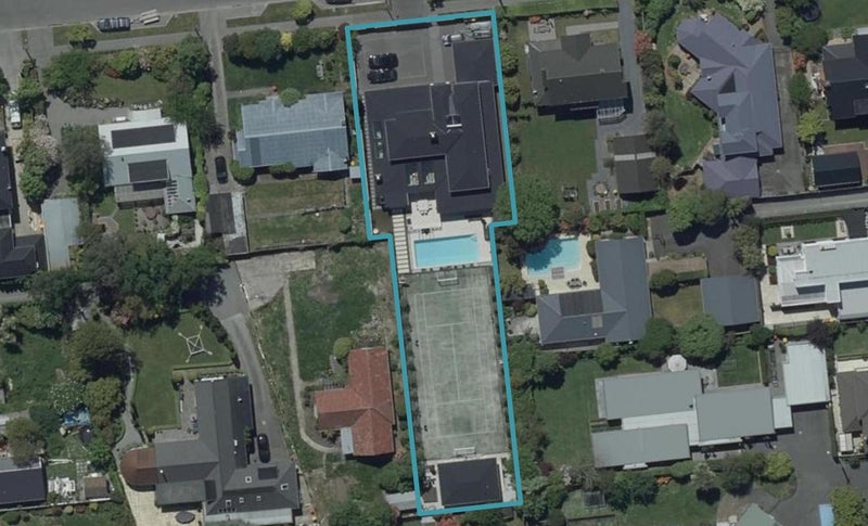 10 Rochdale Street, Fendalton, Christchurch - Carousel 1