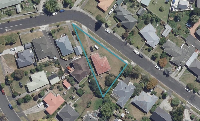 4 Garthwood Road, Hillcrest, Hamilton - Carousel 1