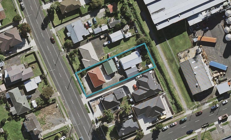 2/18 Plunket Avenue, Papatoetoe, Auckland - Carousel 1