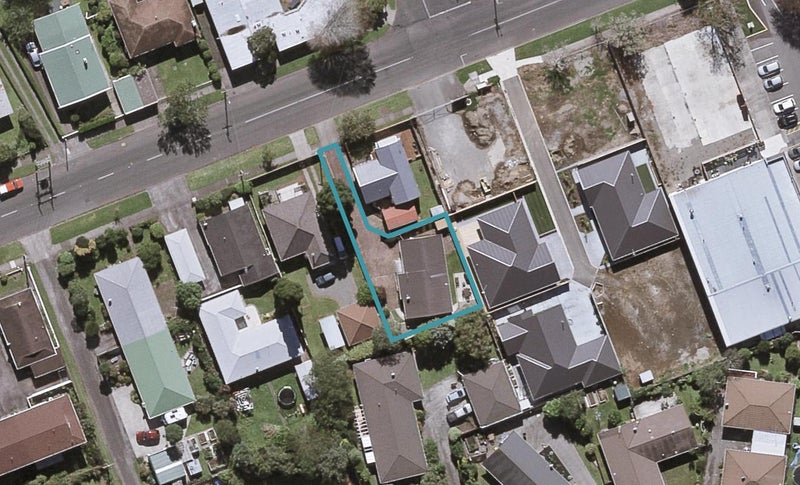 15A Wallath Road, Westown, New Plymouth - Carousel 1