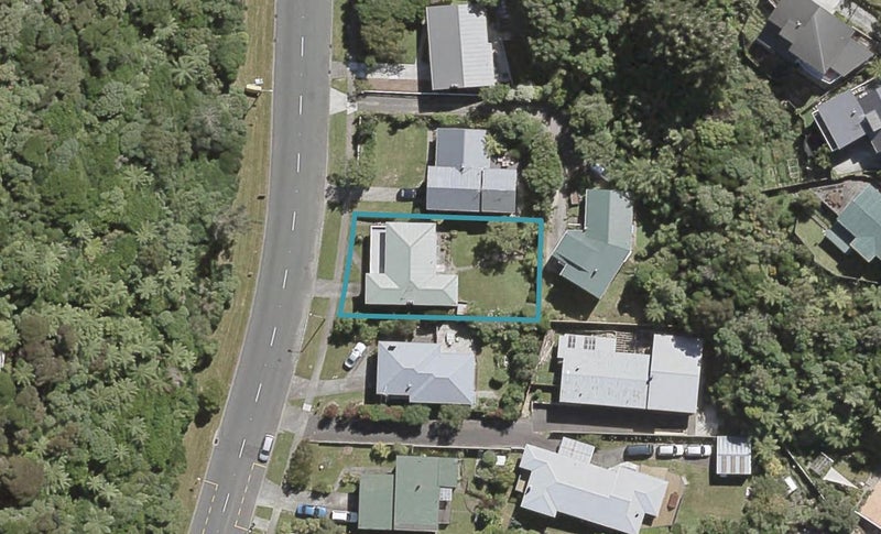 64 Dowse Drive, Maungaraki, Lower Hutt - Carousel 1