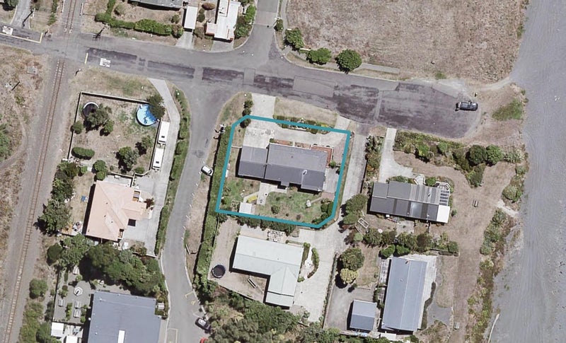 12 Gill Road, Bay View, Napier - Carousel 1