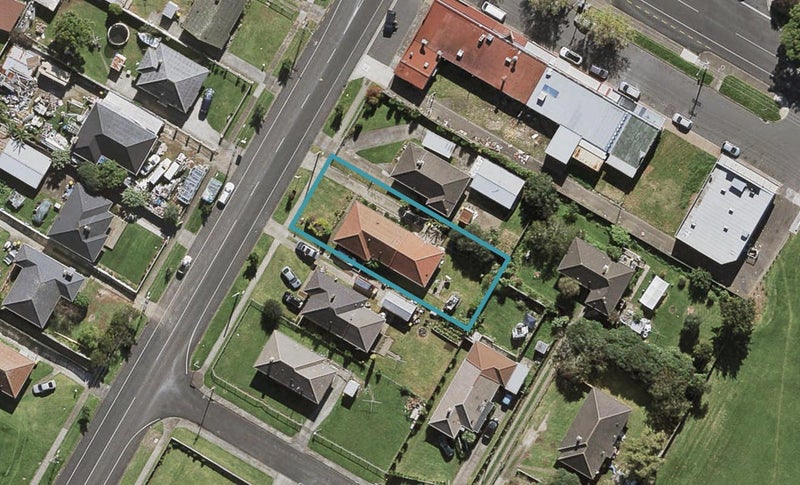 6 Farmer Street, Mangere East, Auckland - Carousel 1