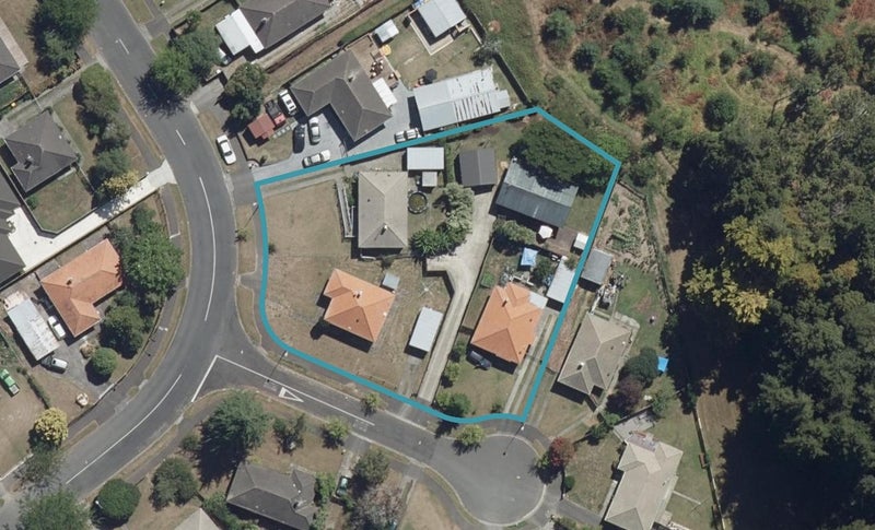 39 Norrie Street, Bader, Hamilton - Carousel 1