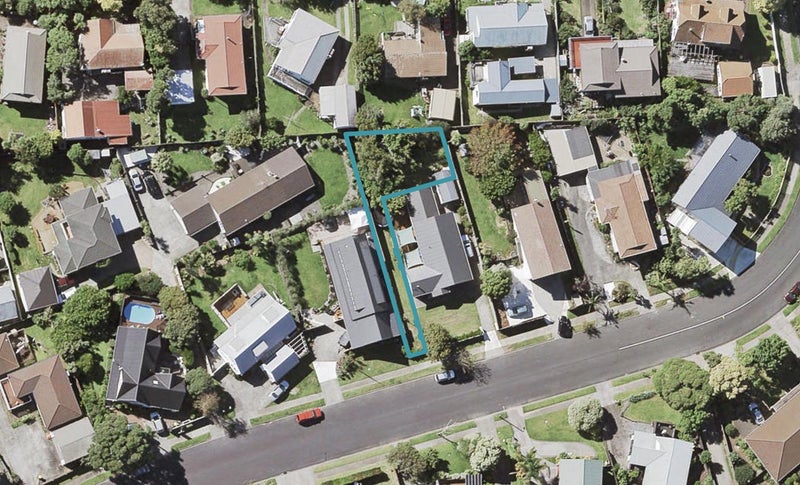 9D Marendellas Drive, Bucklands Beach, Auckland - Carousel 1