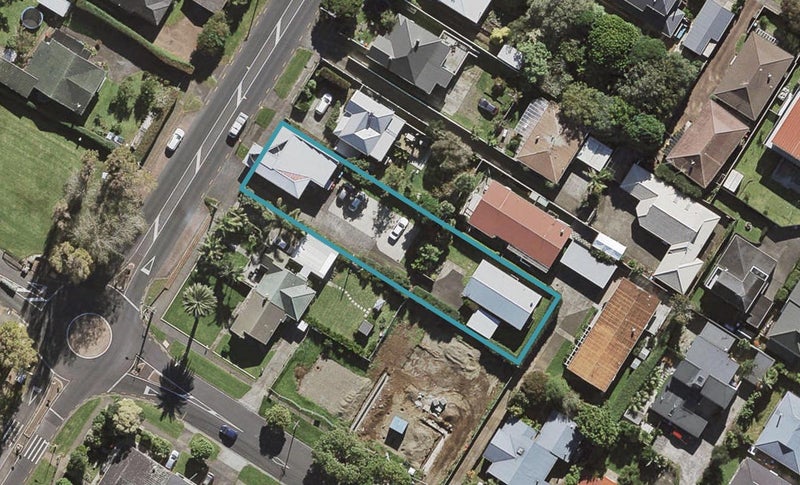 143A Campbell Road, One Tree Hill, Auckland - Carousel 1