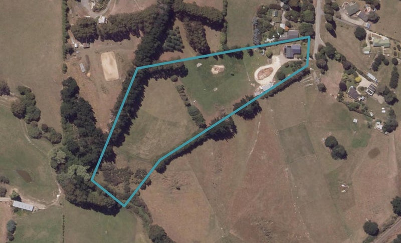 4 Kelk Road, Waiareka Junction, Oamaru - Carousel 1