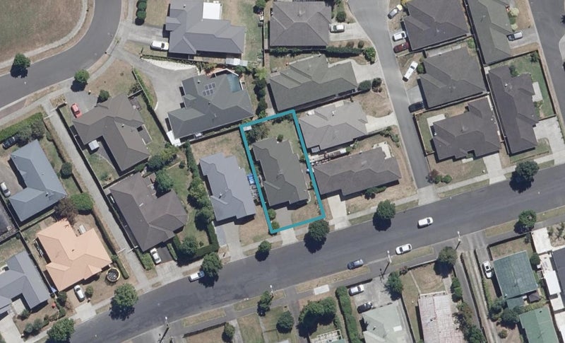 191 Old Farm Road, Hamilton East, Hamilton - Carousel 1