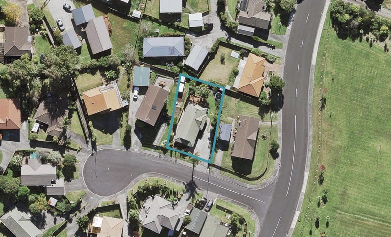 3 Stockton Place, Glendene, Auckland - Carousel 1
