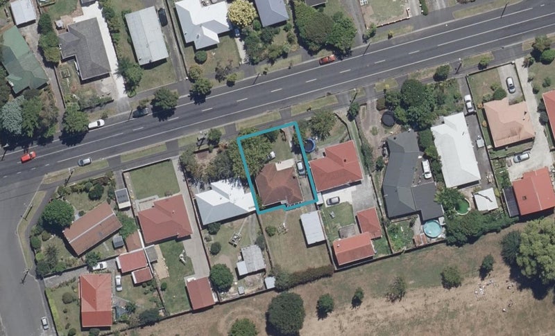 92 Masters Avenue, Hillcrest, Hamilton - Carousel 1