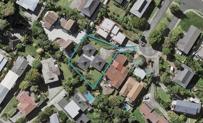2 Riviera Place, Hauraki, Auckland - Carousel 1