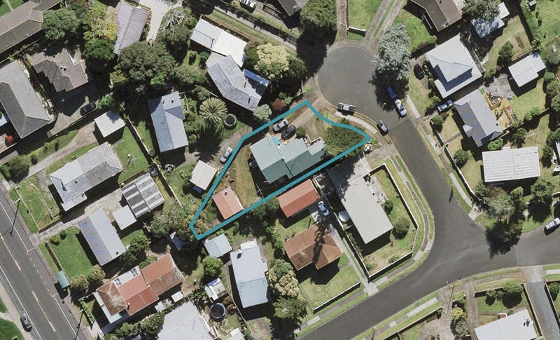 10 Dunstall Place, Mangere Bridge, Auckland - Carousel 1