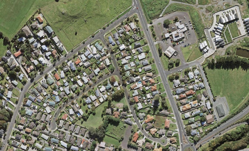 3/9 Kamaka Road, Mangere Bridge, Auckland - Carousel 1