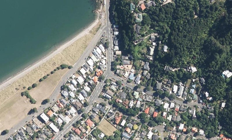 83 Muritai Road, Eastbourne, Lower Hutt - Carousel 1
