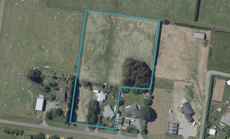 38 Cridges Road, Darfield, Darfield - Carousel 1
