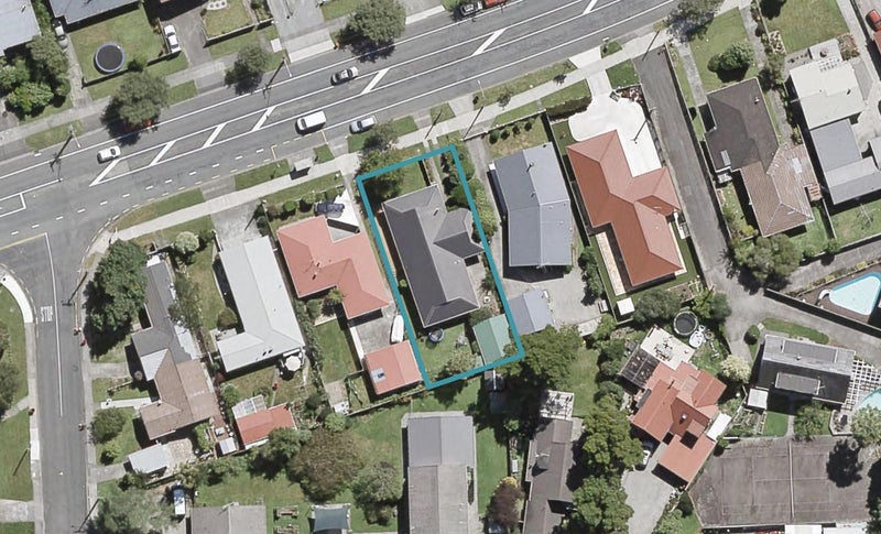 1152 Fergusson Drive, Clouston Park, Upper Hutt - Carousel 1
