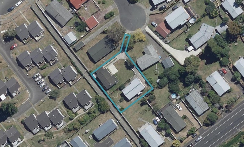 6 Tamar Place, Nawton, Hamilton - Carousel 1