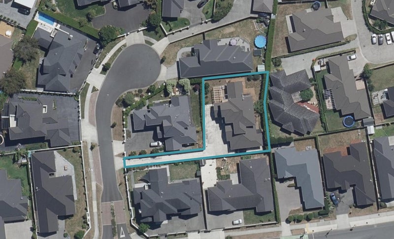 4 Johnnybro Place, Rototuna North, Hamilton - Carousel 1