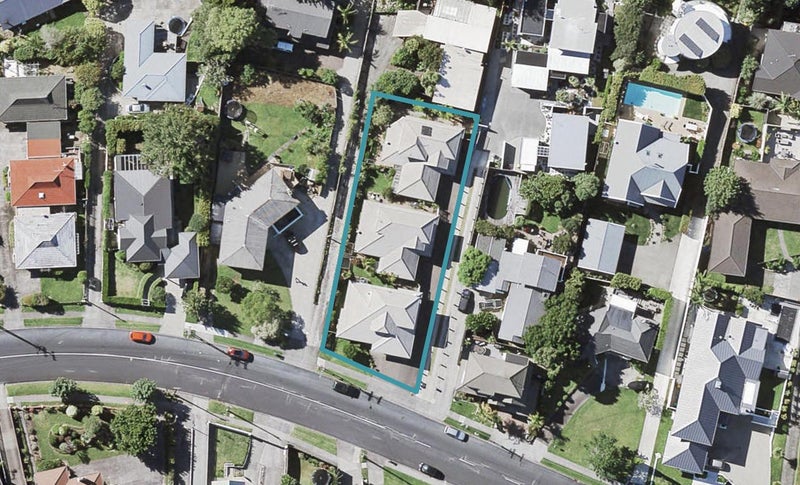 3/70 Uxbridge Road, Howick, Auckland - Carousel 1