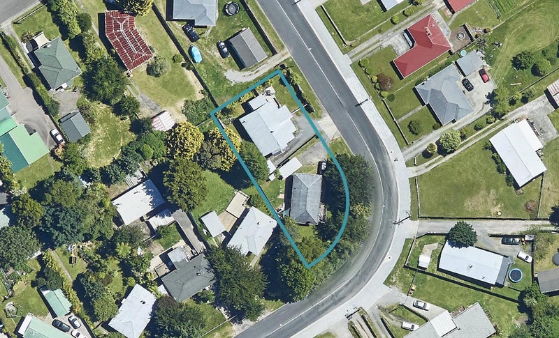 1A Gordon Road, Western Heights, Rotorua - Carousel 1