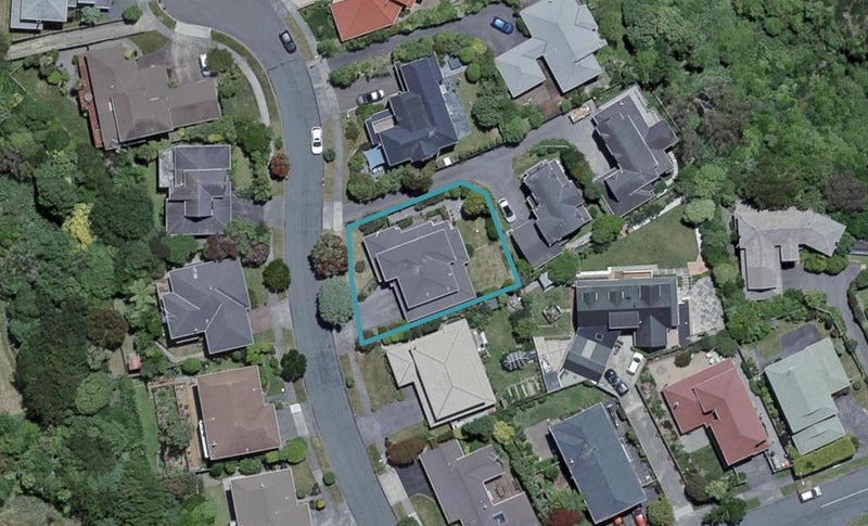 4 Ellwood Place, Churton Park, Wellington - Carousel 1